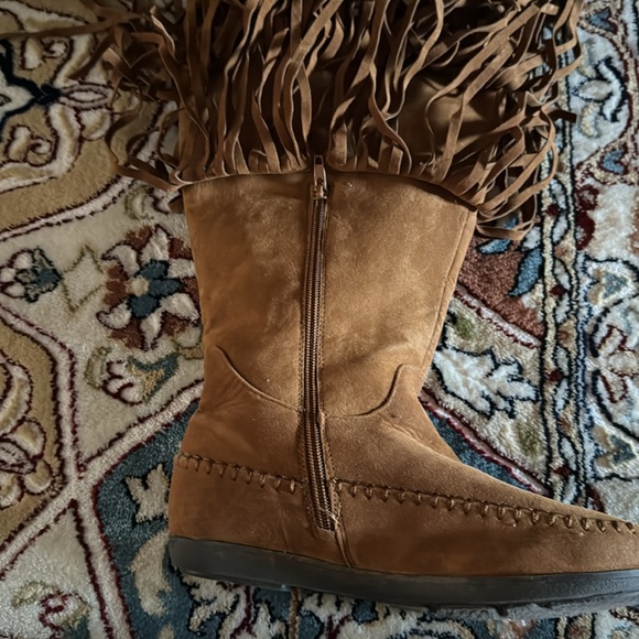 Brown side zipper fringes thigh high boots. Size 7.5W. - Picture 3 of 6